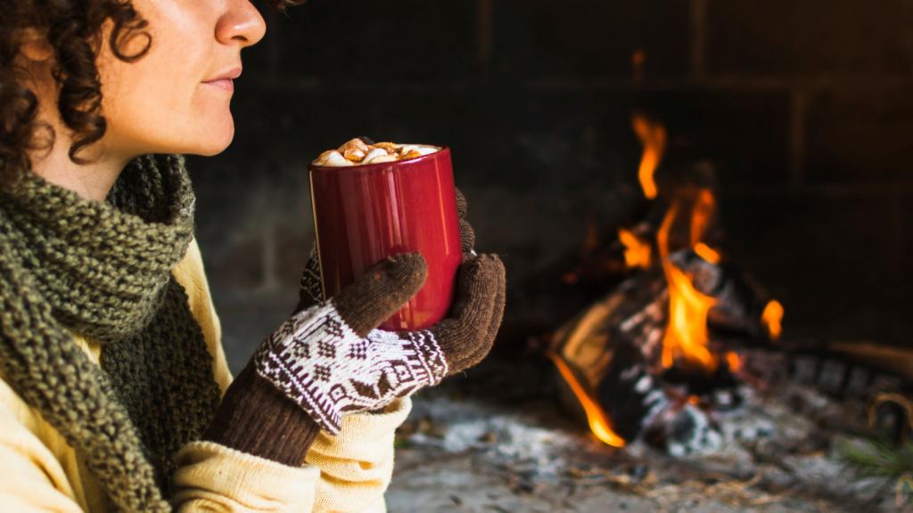 Plaid et chocolat chaud ou balade en forêt ? Ces activités qu’on aime faire en a